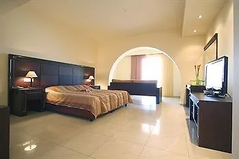 Naxos Imperial Hotel 5*